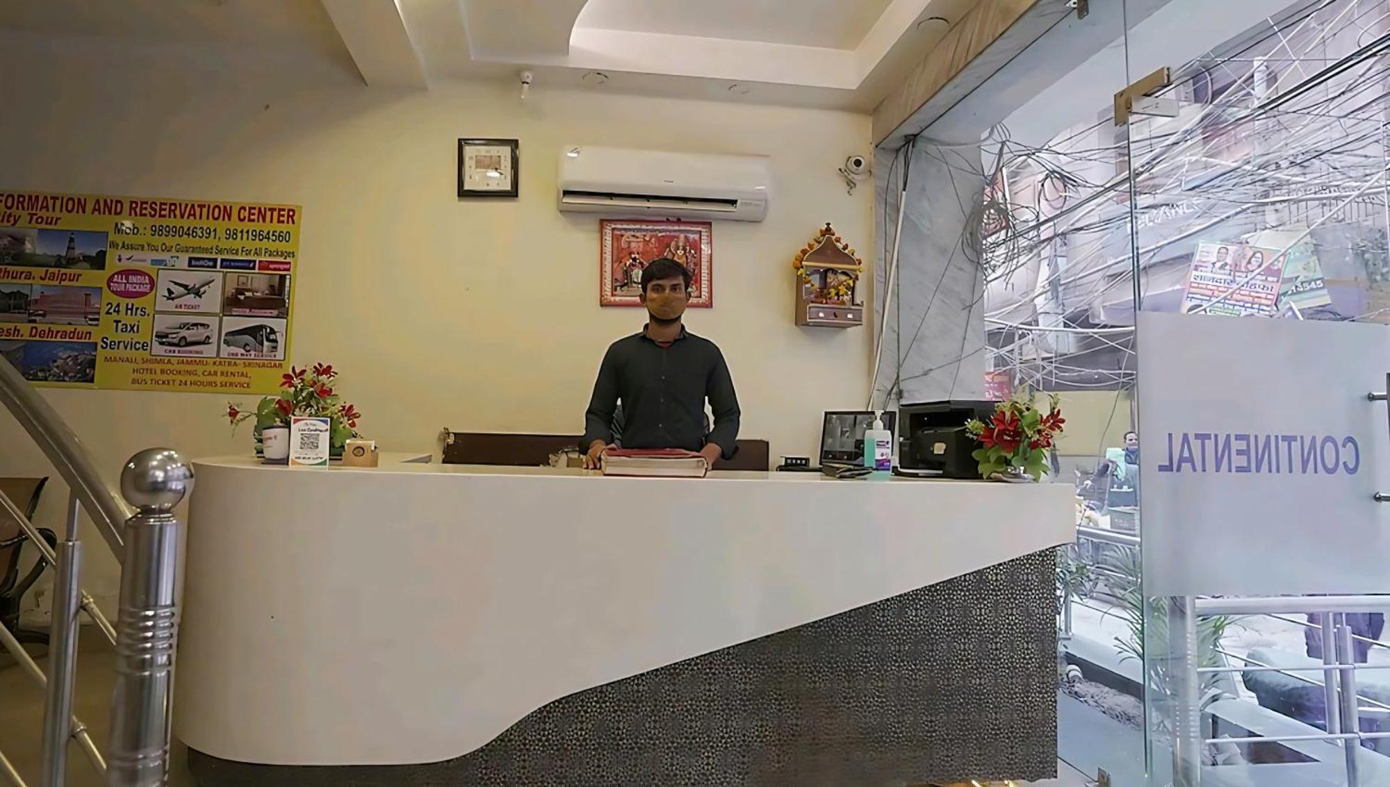 Hotel Leo Continental Нью-Дели Экстерьер фото